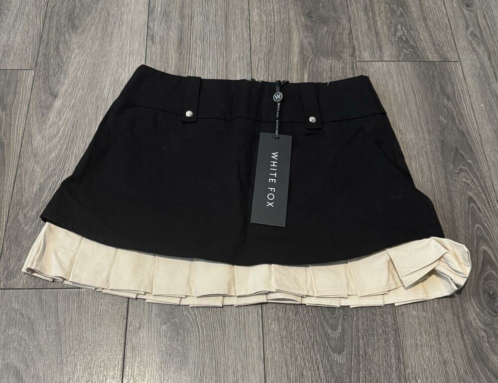 White Fox Teenage Fever Black And Beige Pleated Mini Skirt XS Womens Streetwear